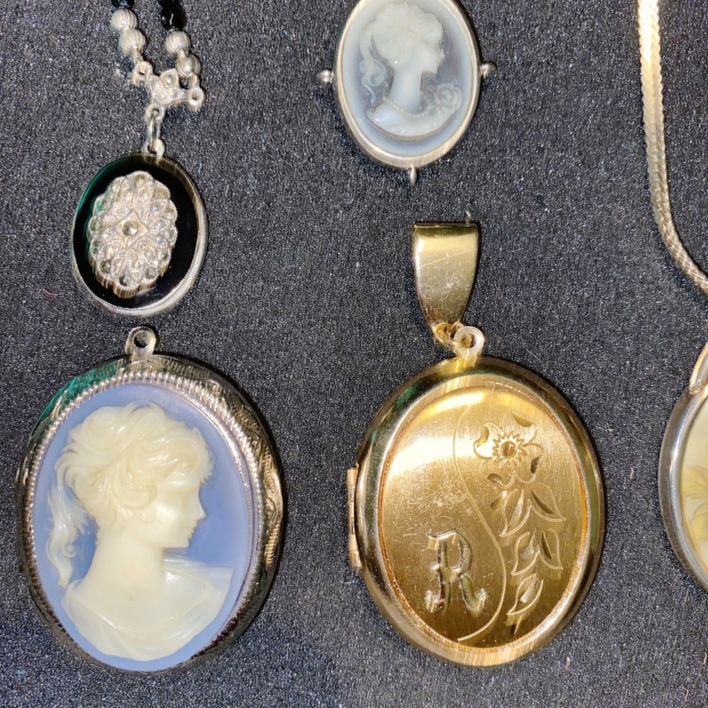Vintage cameo broaches